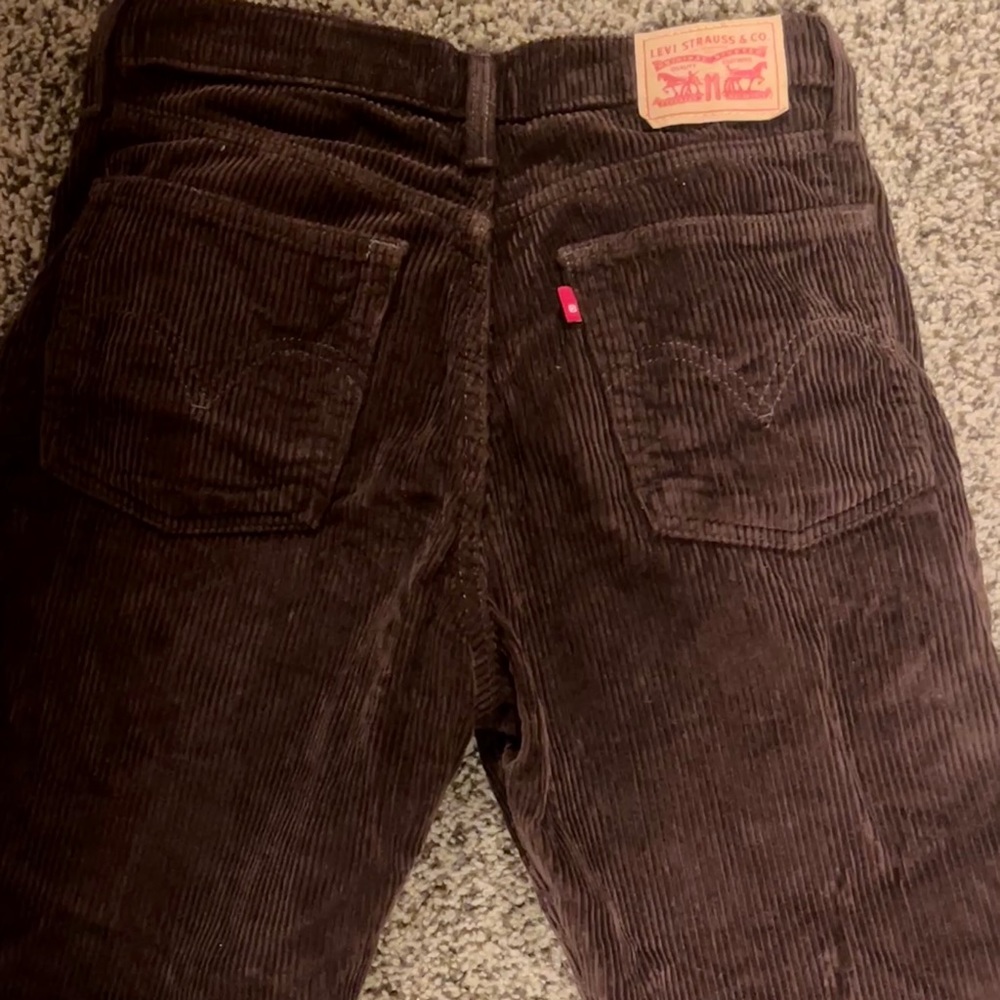 Levi’s brown corduroy straight leg pants size 26